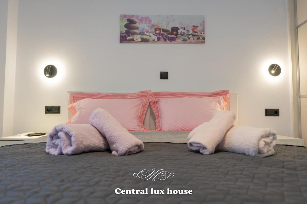 Central Lux House Kalamata Eksteriør billede